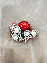 Load image into Gallery viewer, Miriam Haskell 1940’s Brooch