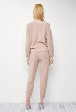 Load image into Gallery viewer, Pearl Detail Knit Jogger Set