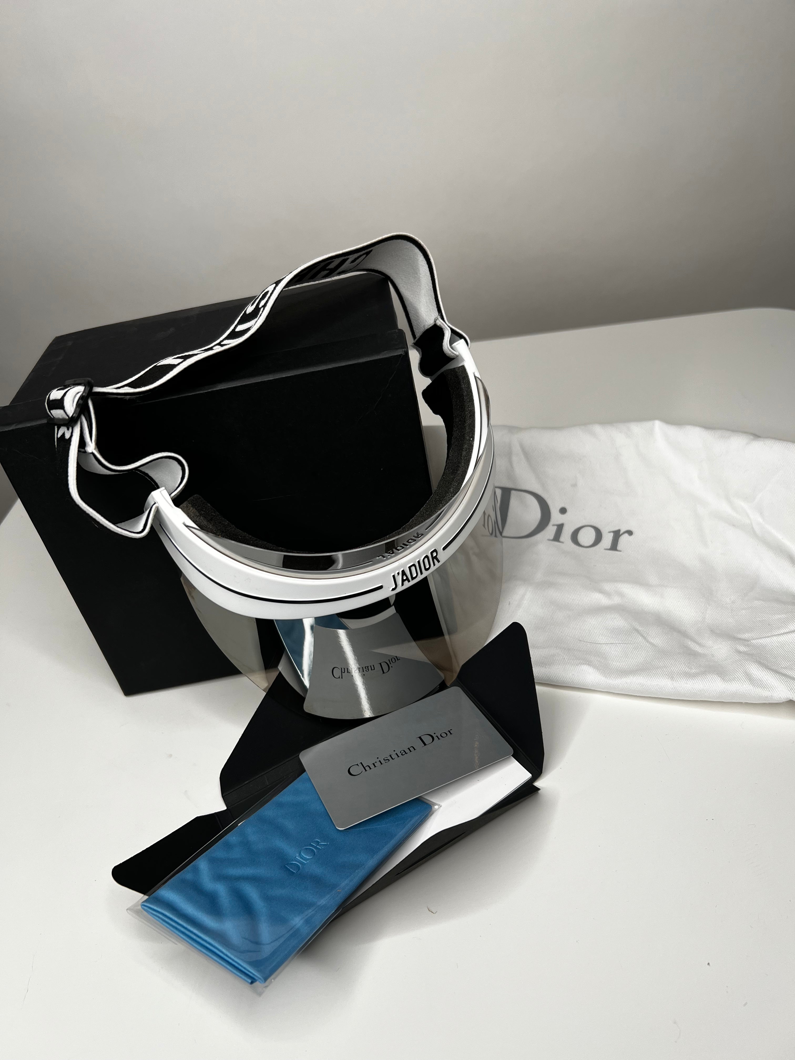 Dior J'Adior Shield Visor - Silver Mirror Lens – hosful Collective Dior J'Adior Shield Visor - Silver Mirror Lens – hosful Collective