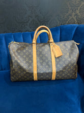 Load image into Gallery viewer, Louis Vuitton
LV Monogram Keepall 45