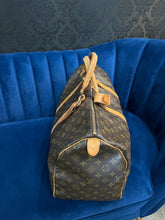 Load image into Gallery viewer, Louis Vuitton
LV Monogram Keepall 45
